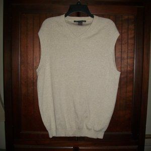 Fidra ivory v-neck cotton sweater vest size L